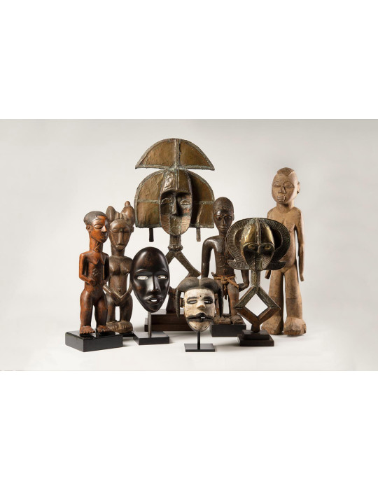 Ancient sculpture set