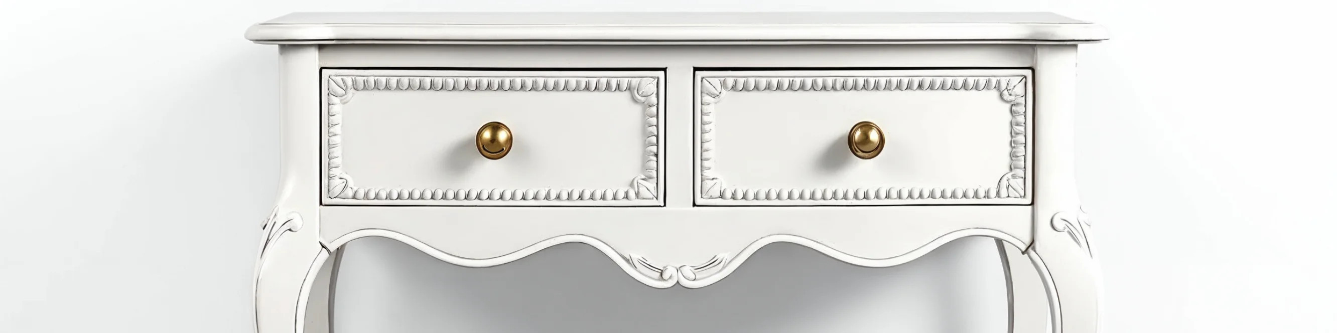 Консольные столики в MIRONOVA ART — практичность в каждом решении.