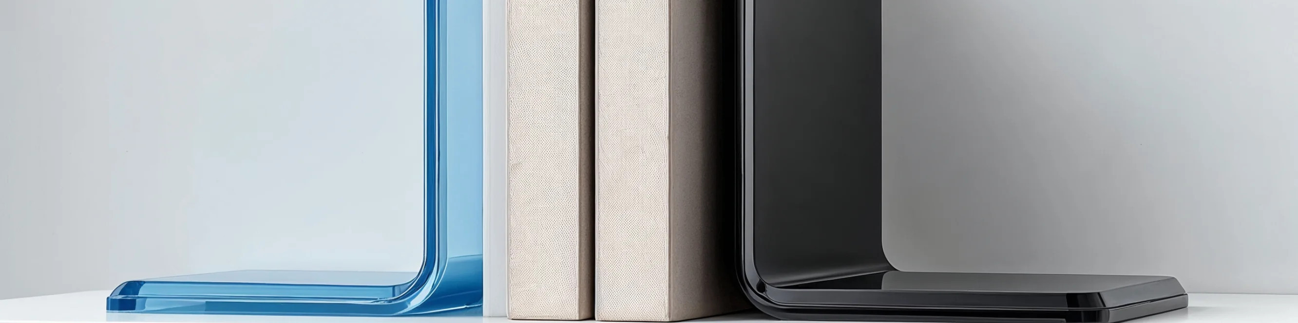 Декор із акрилу в MIRONOVA ART: сучасні форми та світлові ефекти.